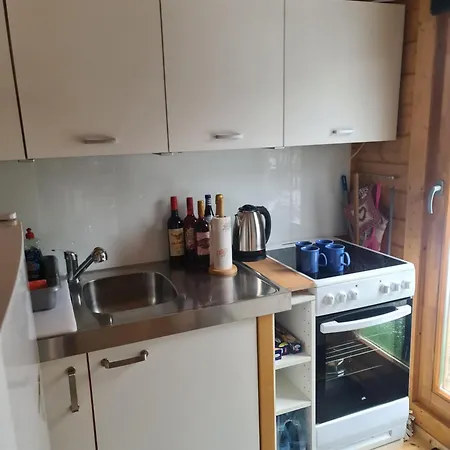 Kleines Blockbohlenhaus Als Ferienwohnung Oder Dauervermietung Karwitz