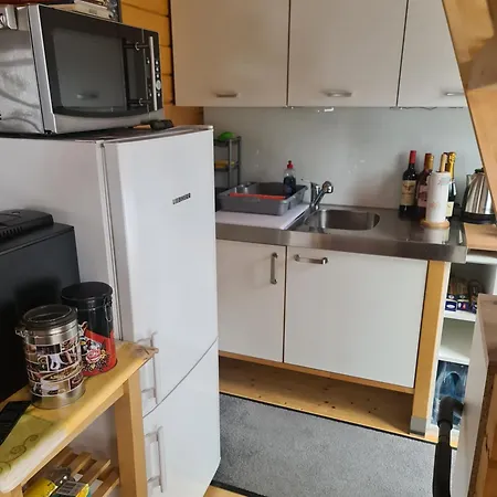 Kleines Blockbohlenhaus Als Ferienwohnung Oder Dauervermietung Apartment Karwitz