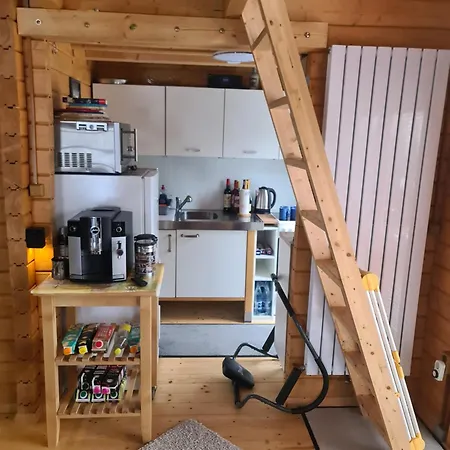 Kleines Blockbohlenhaus Als Ferienwohnung Oder Dauervermietung Karwitz