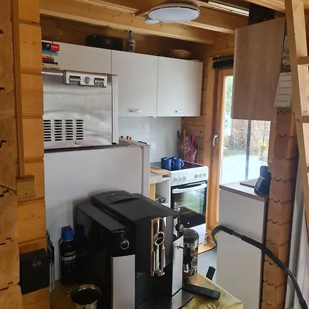 Kleines Blockbohlenhaus Als Ferienwohnung Oder Dauervermietung