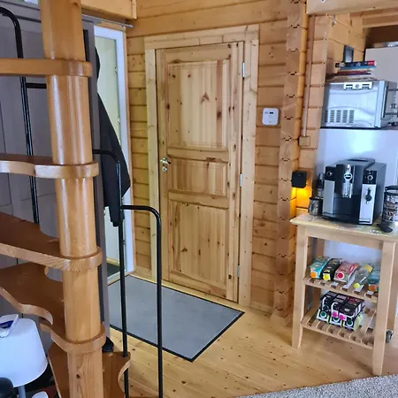 Apartment Kleines Blockbohlenhaus Als Ferienwohnung Oder Dauervermietung *