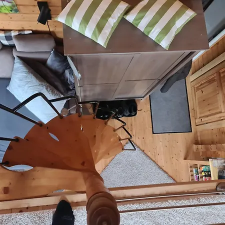 Kleines Blockbohlenhaus Als Ferienwohnung Oder Dauervermietung Karwitz