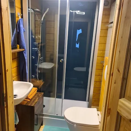 Kleines Blockbohlenhaus Als Ferienwohnung Oder Dauervermietung Apartment *